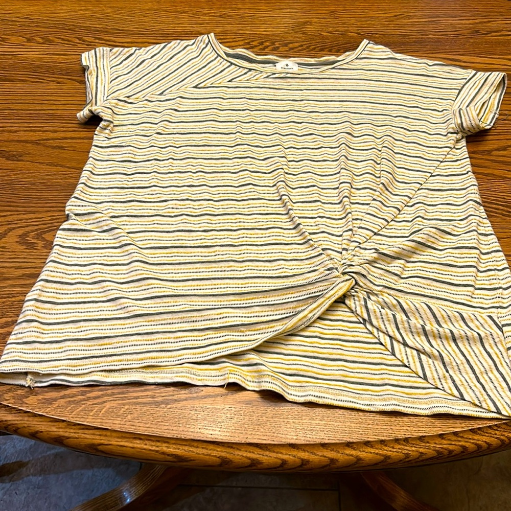 Striped tee shirt. Size Large. Knot twist in front adding a little more style.